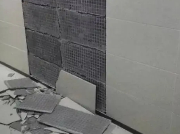 莱芜市瓷砖空鼓维修公司分享下莱芜市墙砖松动维修的知识